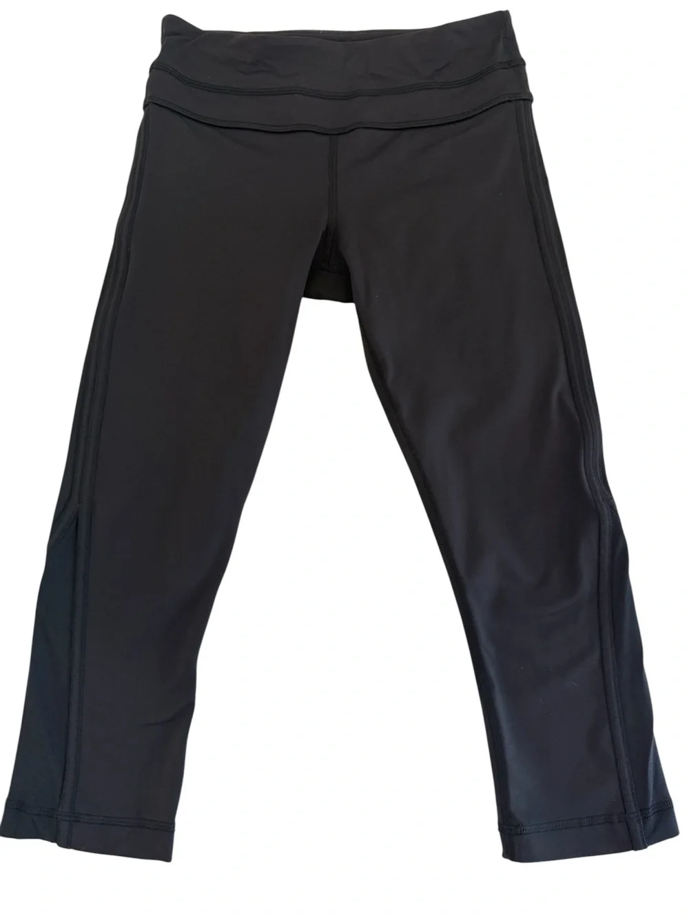 lululemon athletica Black Cropped Workout Leggings